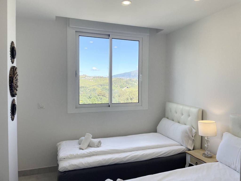 3 Bed, 2 Bath, ApartmentFor Sale, La Cala de Mijas, Malaga