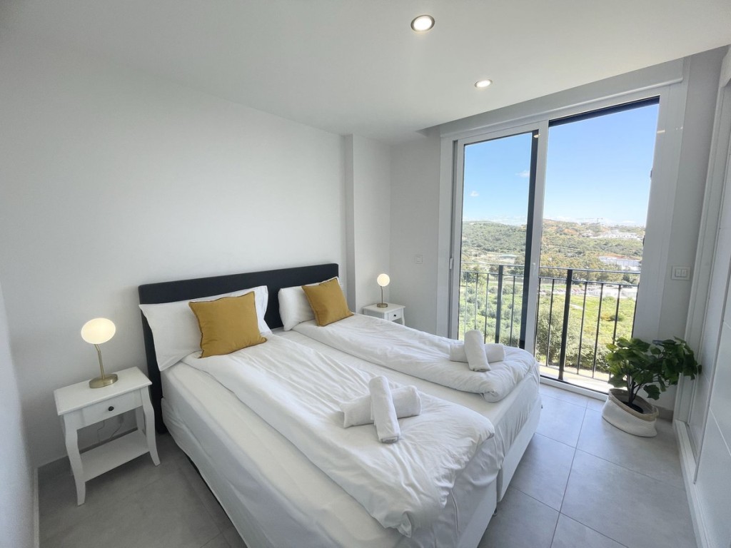 3 Bed, 2 Bath, ApartmentFor Sale, La Cala de Mijas, Malaga