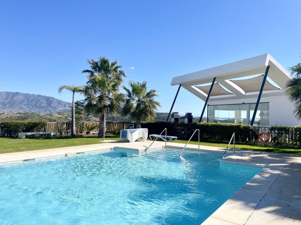 3 Bed, 2 Bath, ApartmentFor Sale, La Cala de Mijas, Malaga