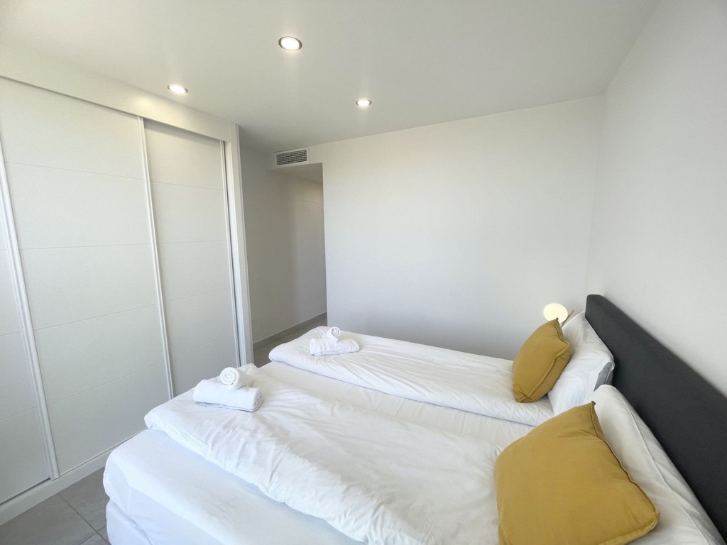 3 Bed, 2 Bath, ApartmentFor Sale, La Cala de Mijas, Malaga