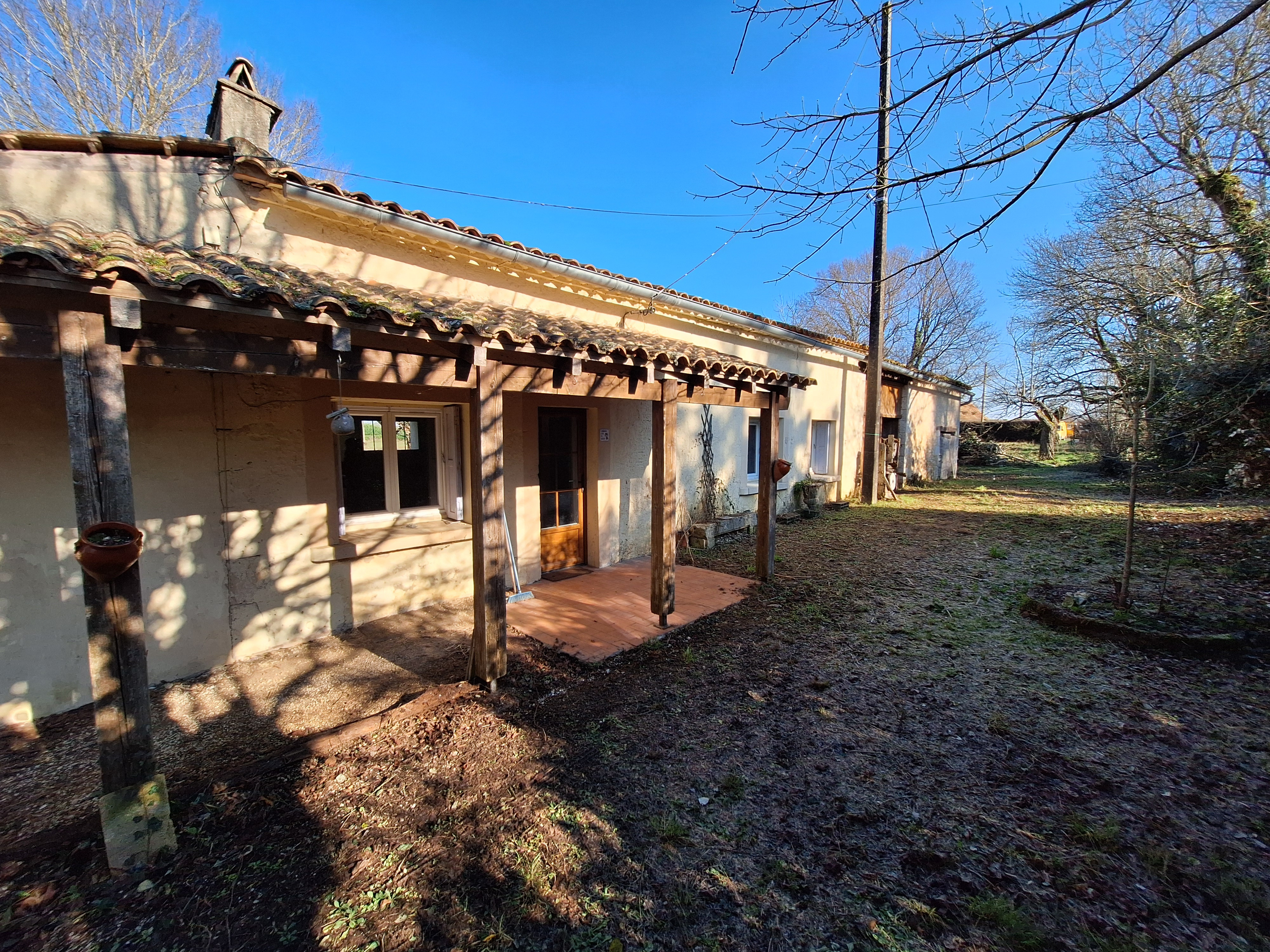 2 Bed, 1 Bath, HouseFor Sale, Ferrensac, Lot-et-Garonne, Aquitaine, 47330