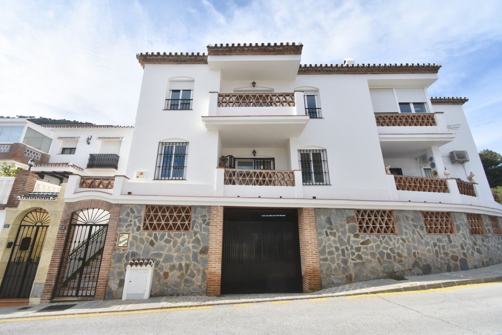 3 Bed, 3 Bath, HouseFor Sale, Mijas, Malaga