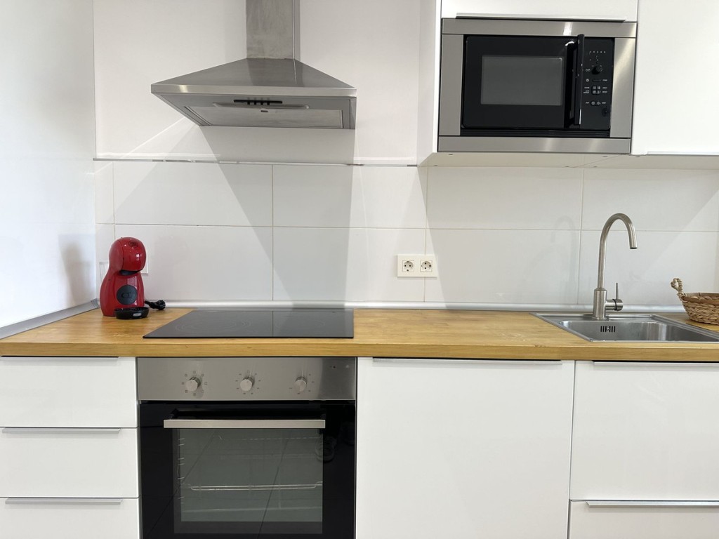 2 Bed, 2 Bath, ApartmentFor Sale, Nueva Andalucia, Malaga