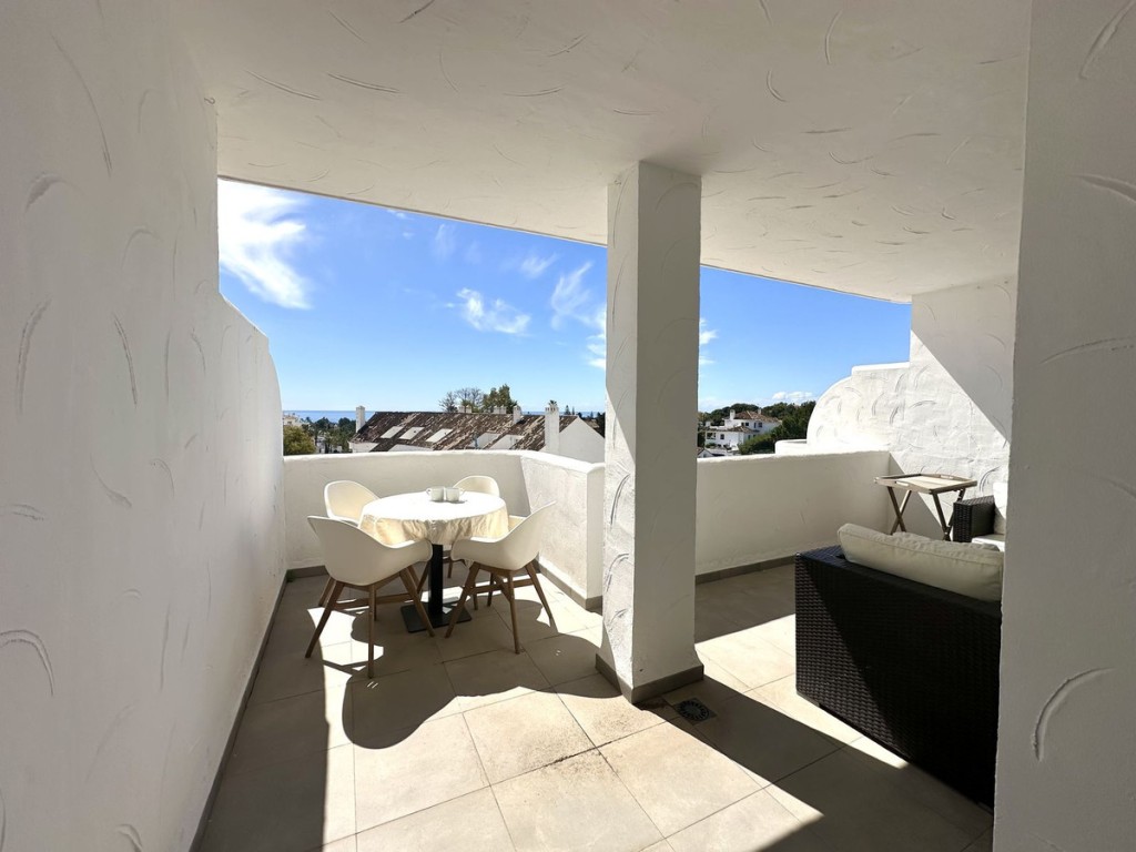 2 Bed, 2 Bath, ApartmentFor Sale, Nueva Andalucia, Malaga
