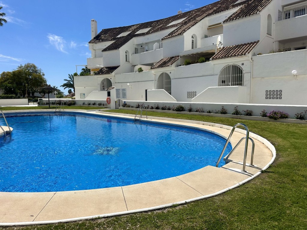 2 Bed, 2 Bath, ApartmentFor Sale, Nueva Andalucia, Malaga