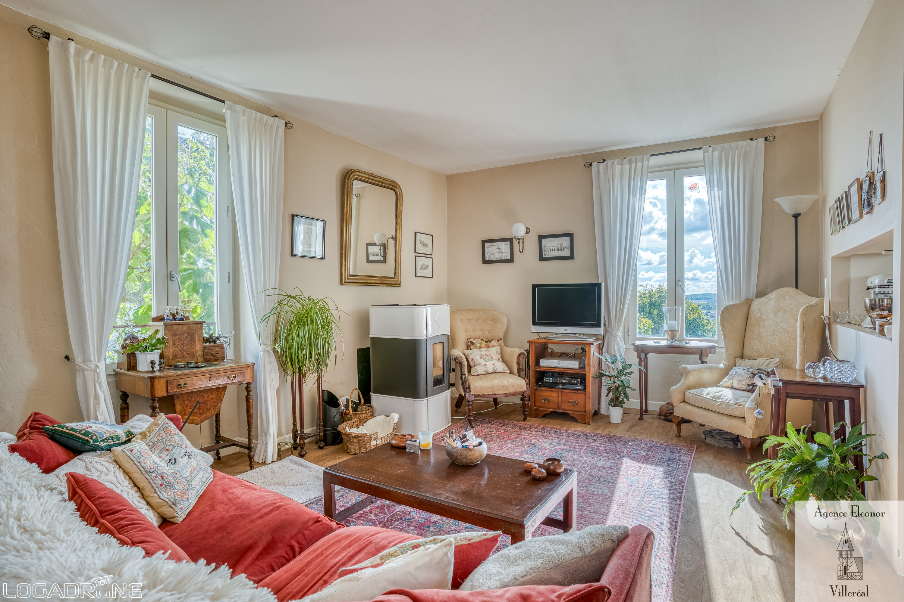 3 Bed, 2 Bath, HouseFor Sale, Monflanquin, Lot-et-Garonne, Aquitaine, 47150