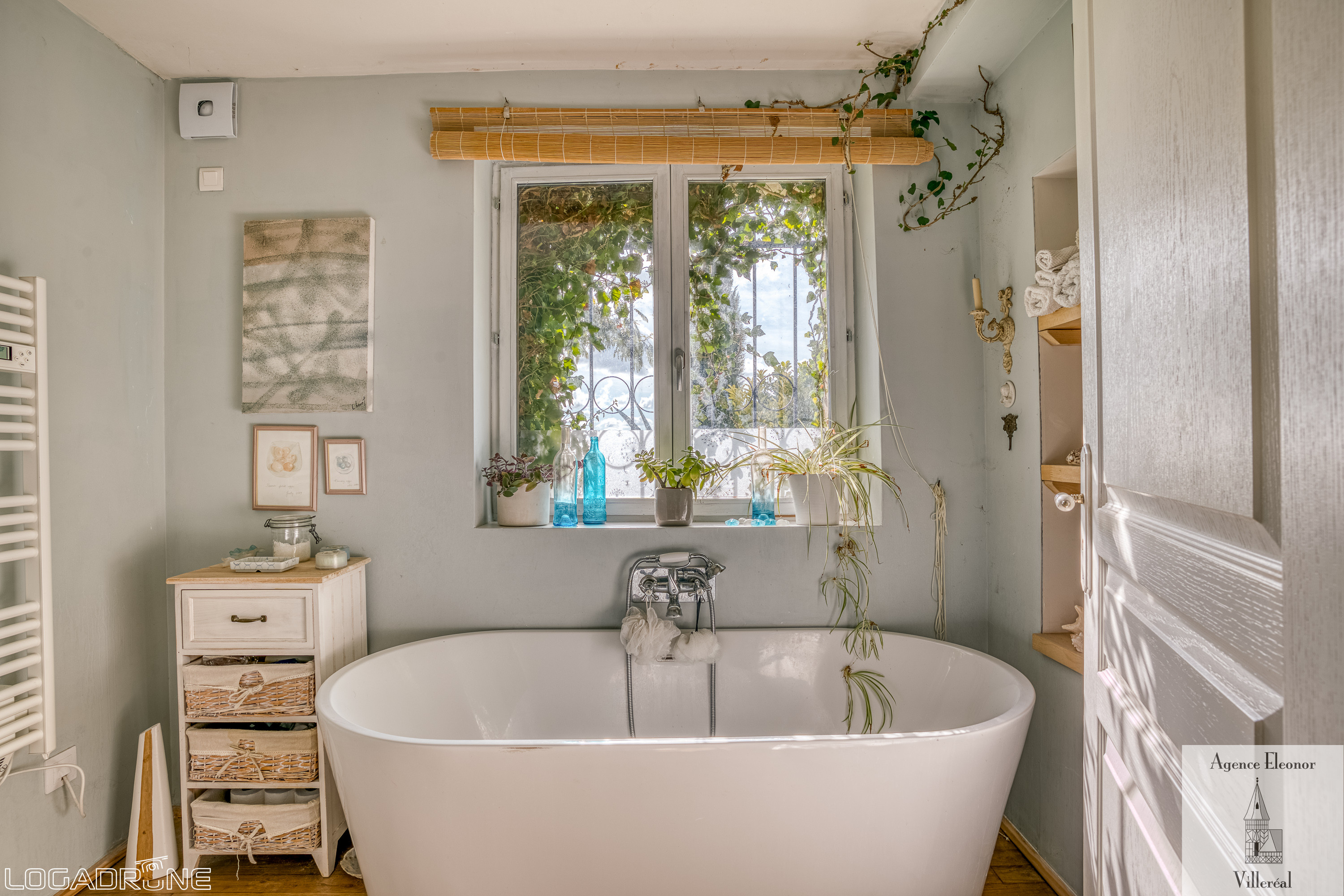 3 Bed, 2 Bath, HouseFor Sale, Monflanquin, Lot-et-Garonne, Aquitaine, 47150