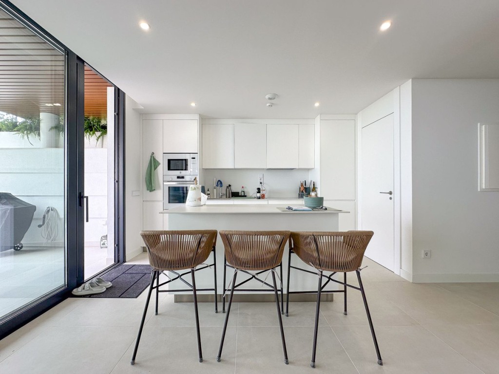 2 Bed, 2 Bath, ApartmentFor Sale, Fuengirola, Malaga