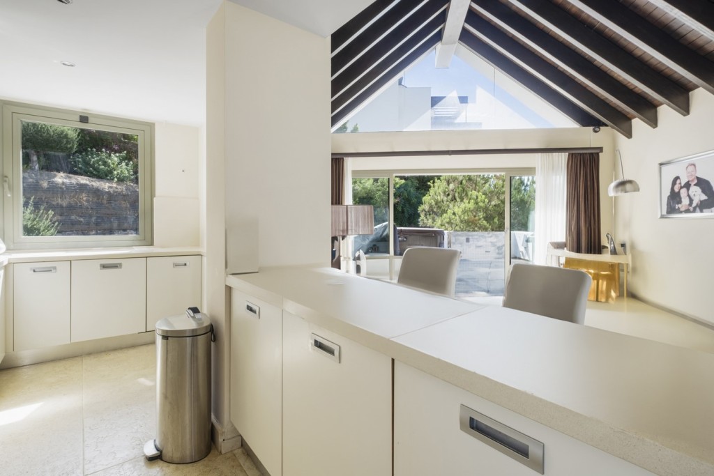 3 Bed, 3 Bath, HouseFor Sale, Benahavis, Malaga