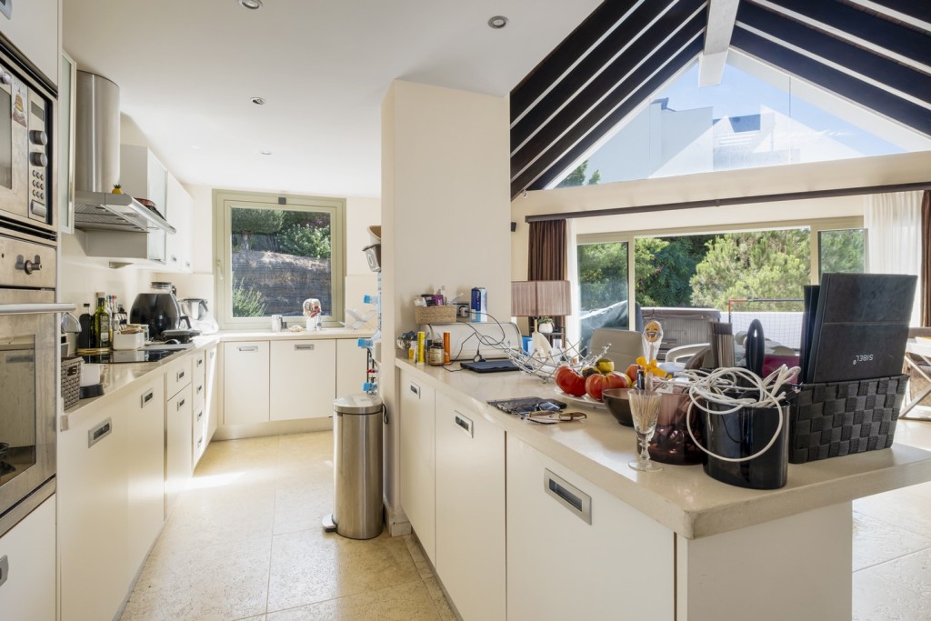 3 Bed, 3 Bath, HouseFor Sale, Benahavis, Malaga