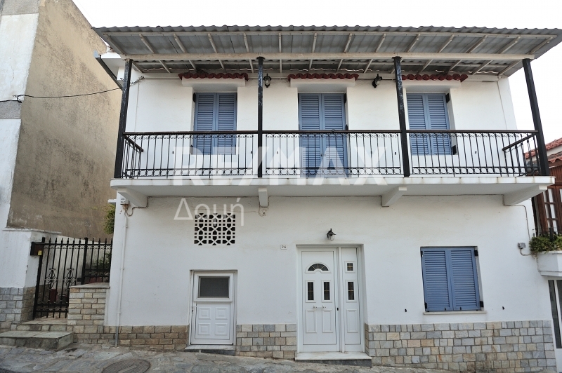 4 Bed, 1 Bath, HouseFor Sale, Main town - Chora, Skiathos, Sporades