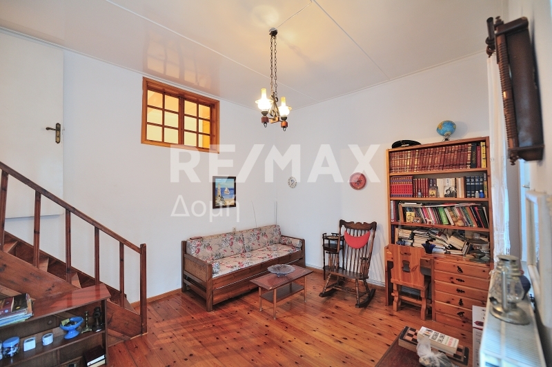 4 Bed, 1 Bath, HouseFor Sale, Main town - Chora, Skiathos, Sporades