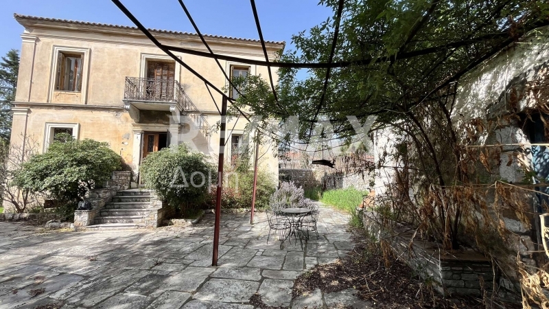 4 Bed, 1 Bath, HouseFor Sale, Center, Sourpi, Magnesia