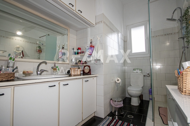 3 Bed, 1 Bath, ApartmentFor Sale, Ag. Nikolaos, Volos, Magnesia