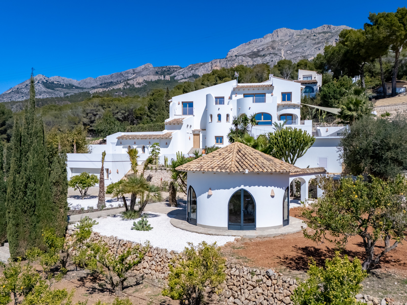 5 Bed, 4 Bath, HouseFor Sale, Altea, Alicante