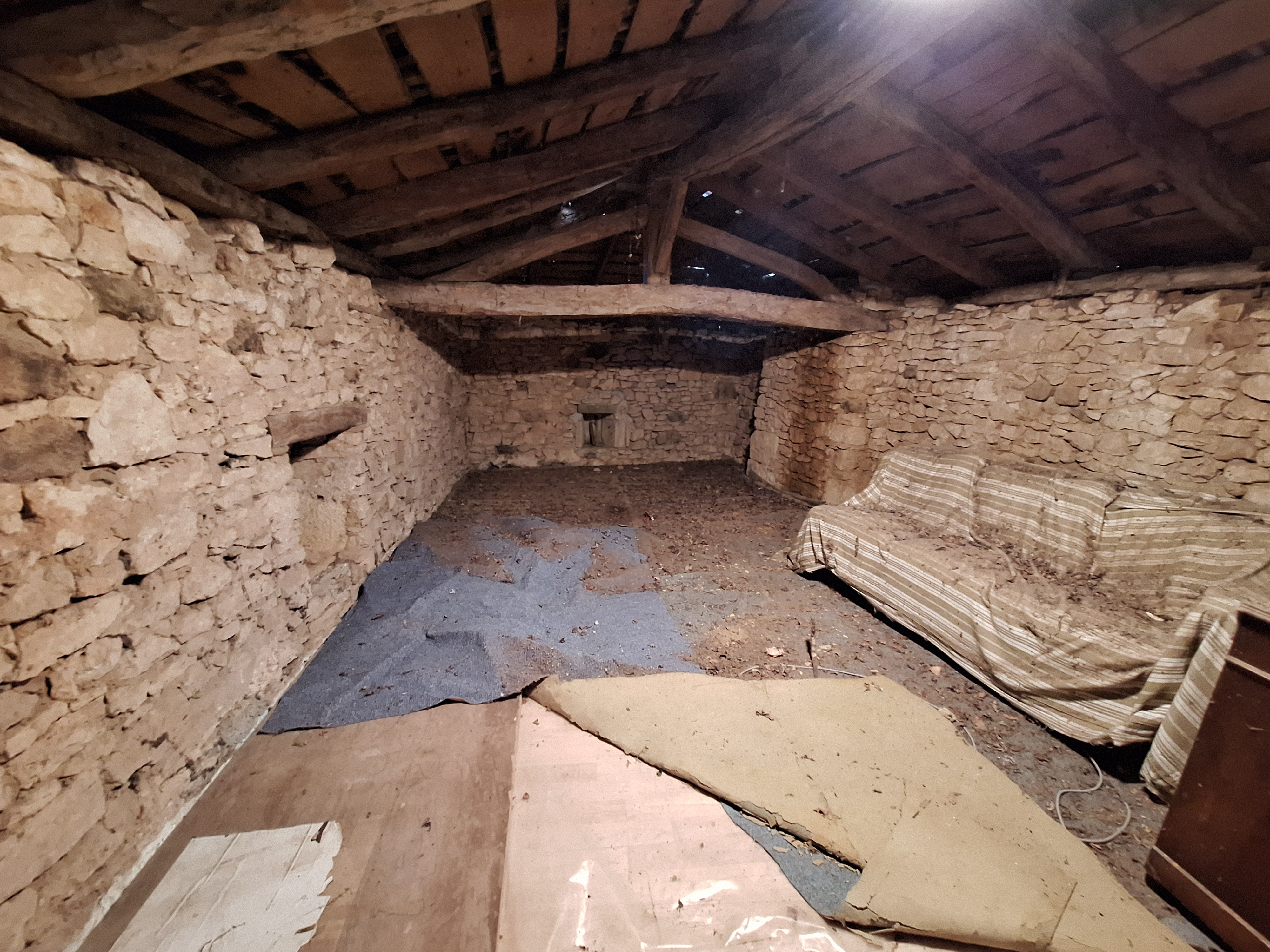 4 Bed, 1 Bath, HouseFor Sale, Fumel, Lot-et-Garonne, Aquitaine, 47500