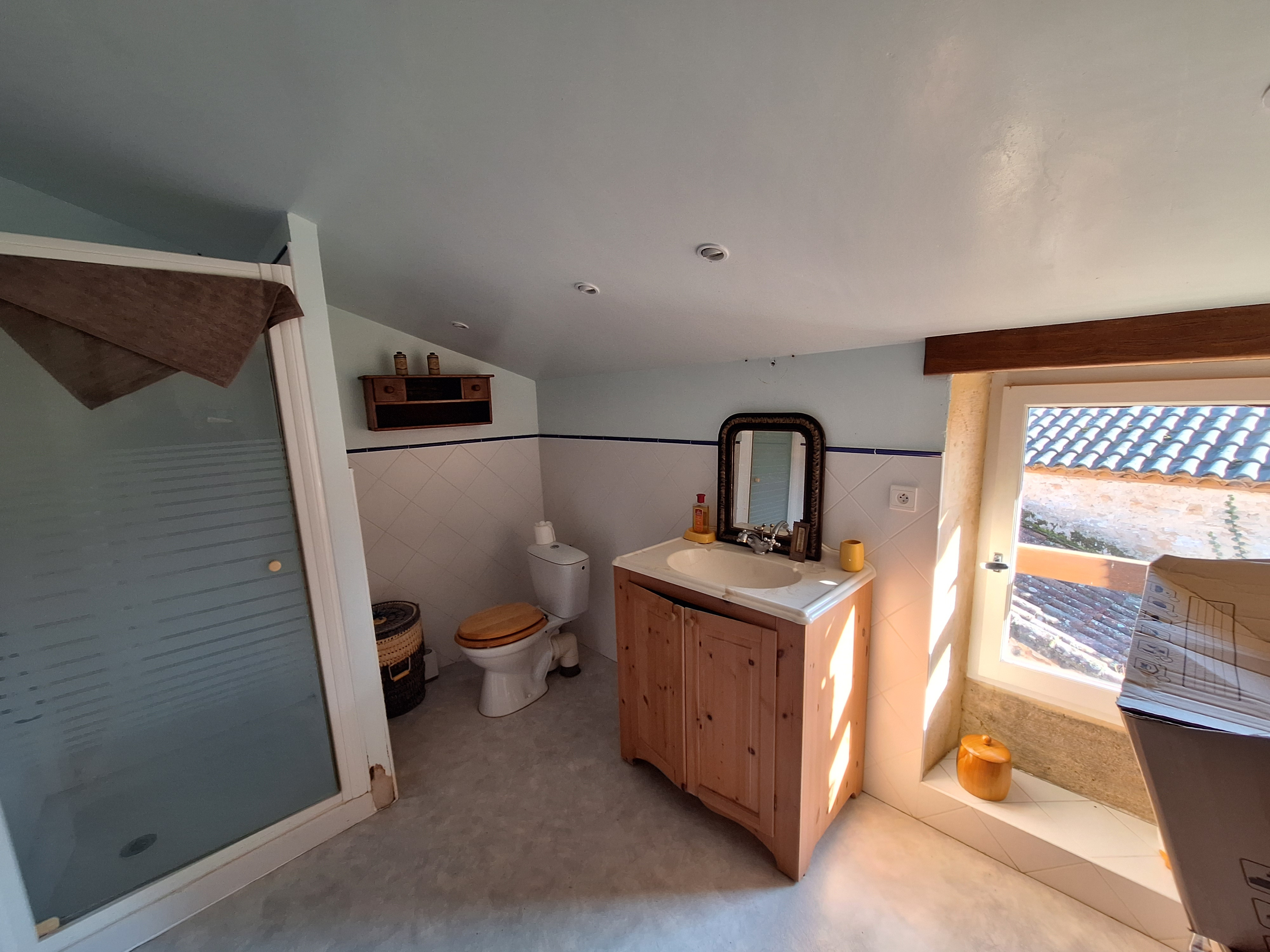 4 Bed, 1 Bath, HouseFor Sale, Fumel, Lot-et-Garonne, Aquitaine, 47500