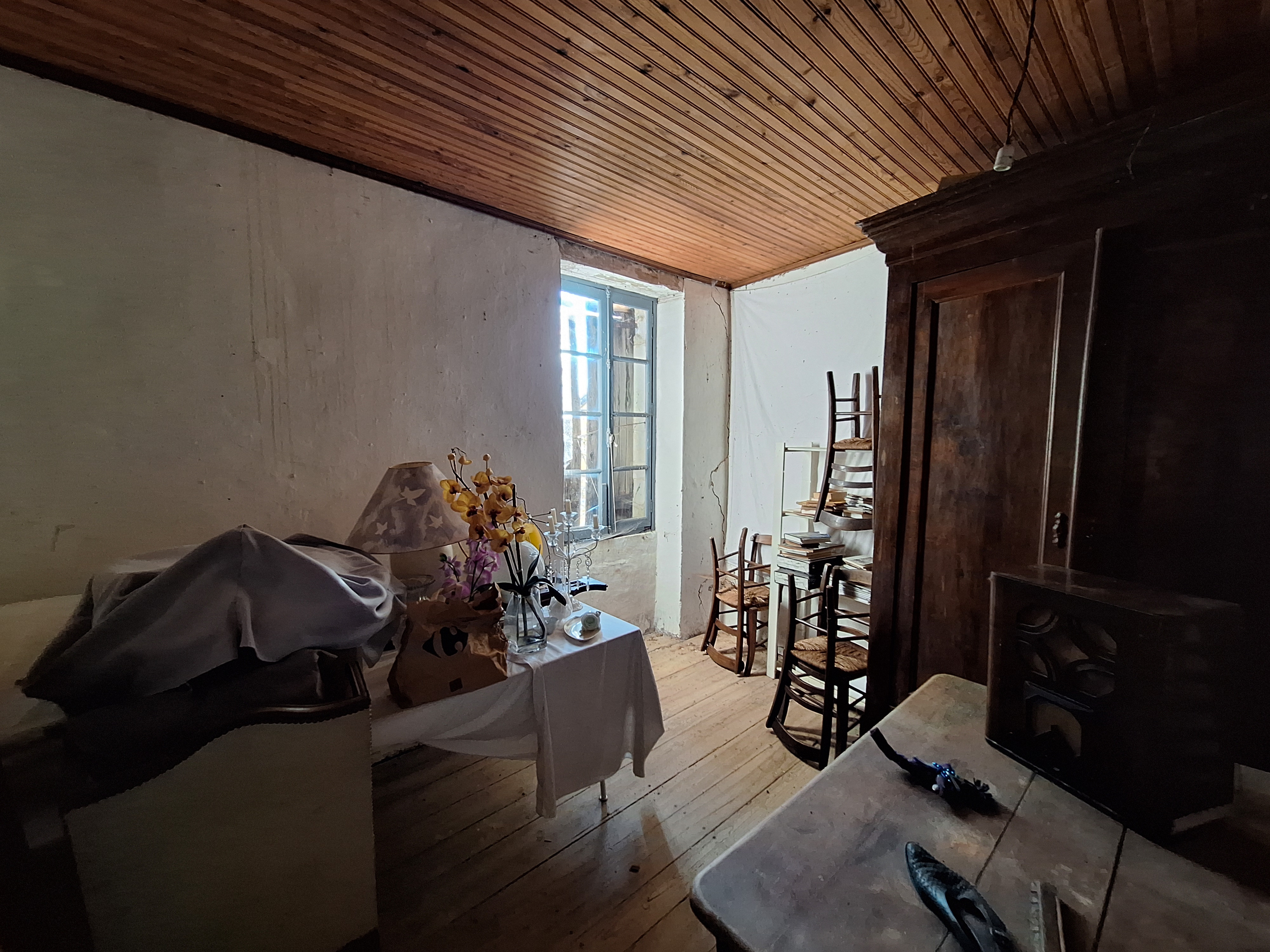 4 Bed, 1 Bath, HouseFor Sale, Fumel, Lot-et-Garonne, Aquitaine, 47500