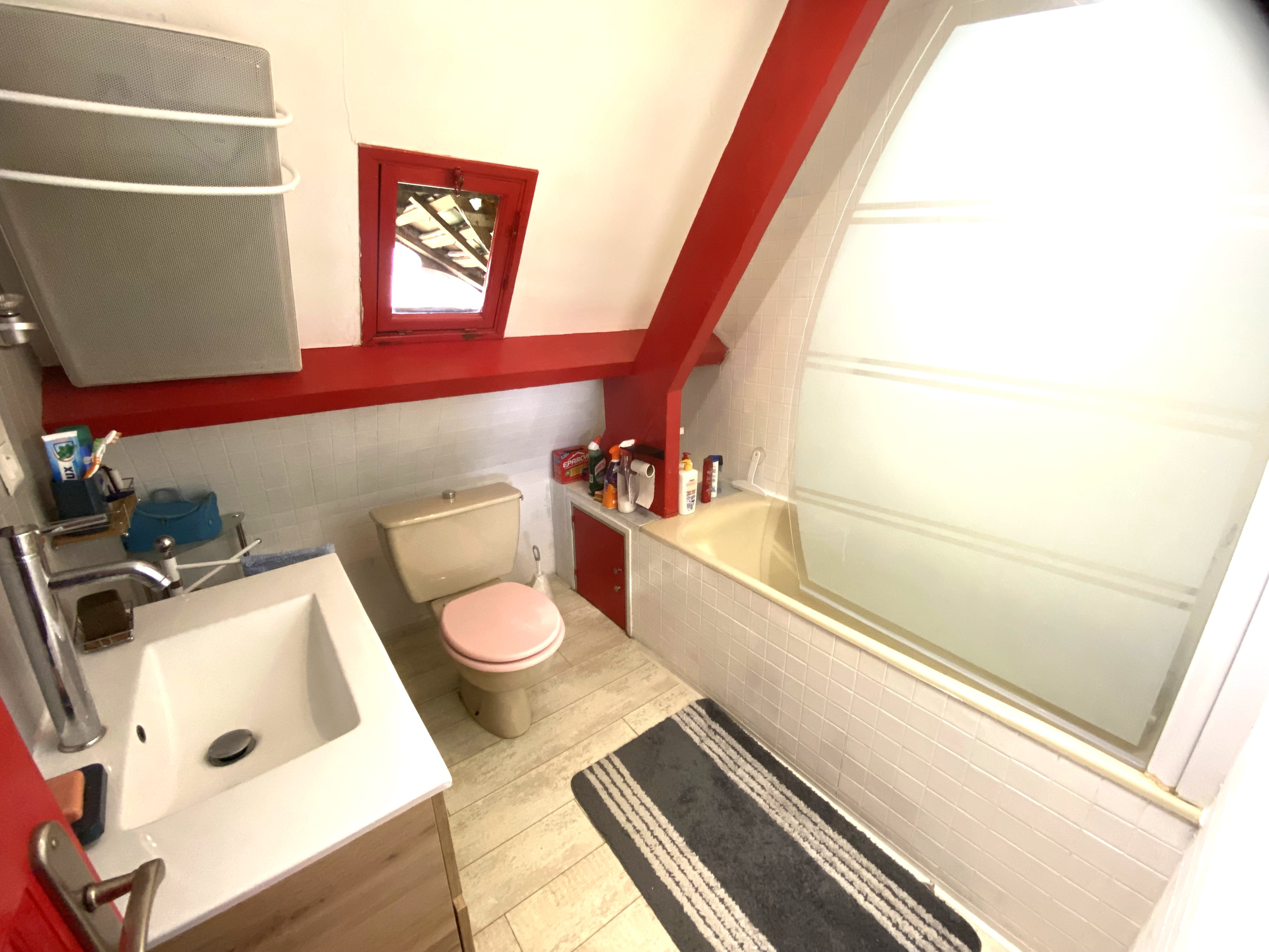 3 Bed, 2 Bath, HouseFor Sale, Saint-Chamassy, Dordogne, Aquitaine, 24260