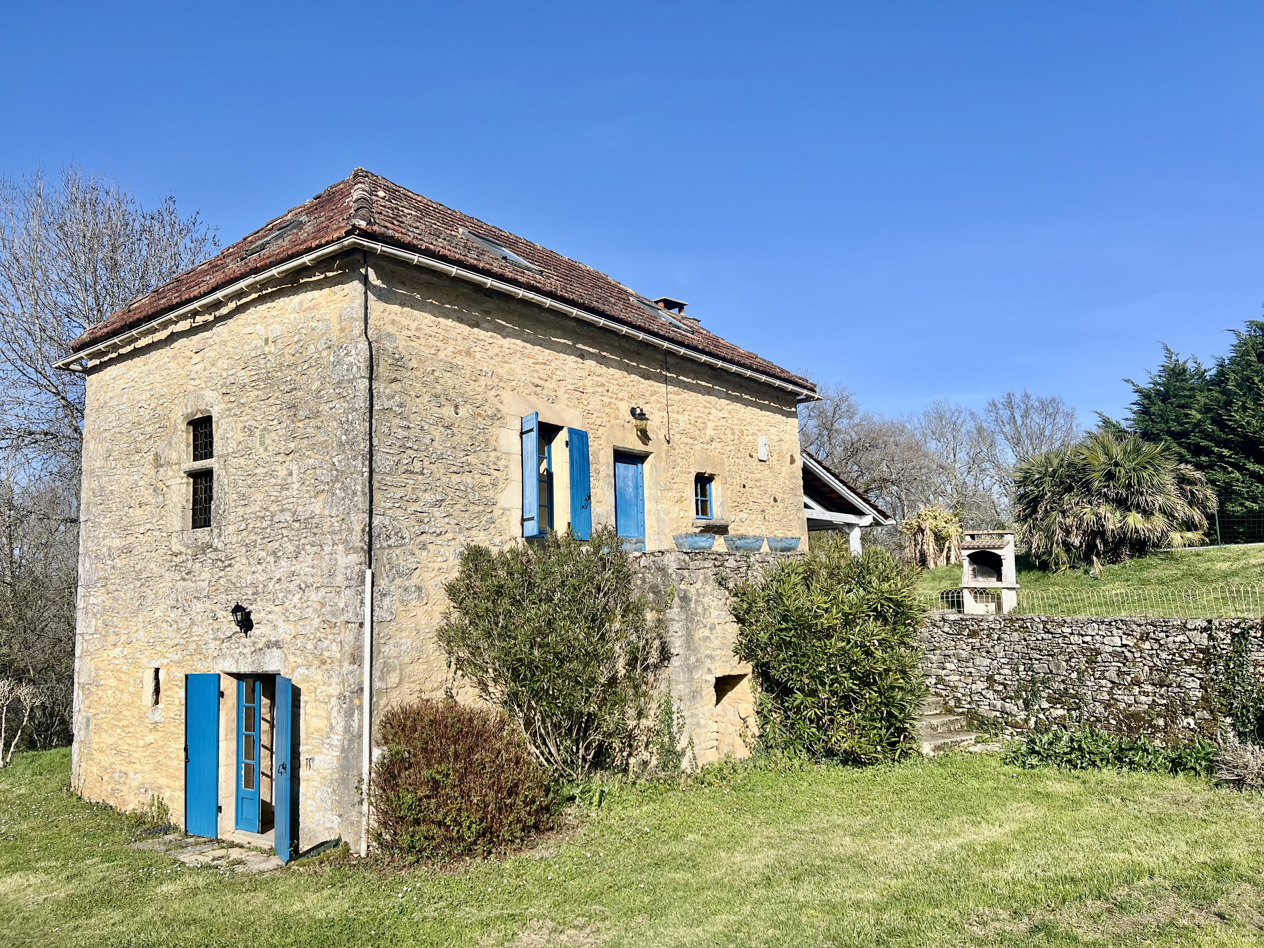 3 Bed, 2 Bath, HouseFor Sale, Villefranche du perigord, Dordogne, Aquitaine, 24550