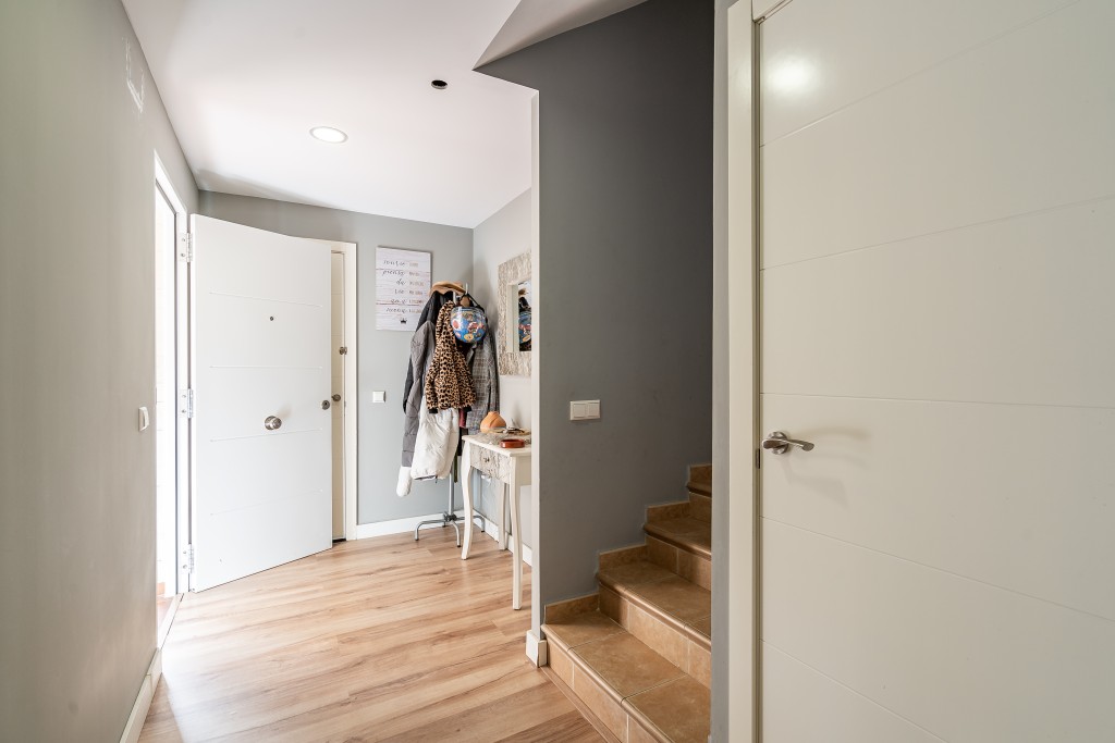 4 Bed, 2 Bath, HouseFor Sale, Mijas Costa, Malaga