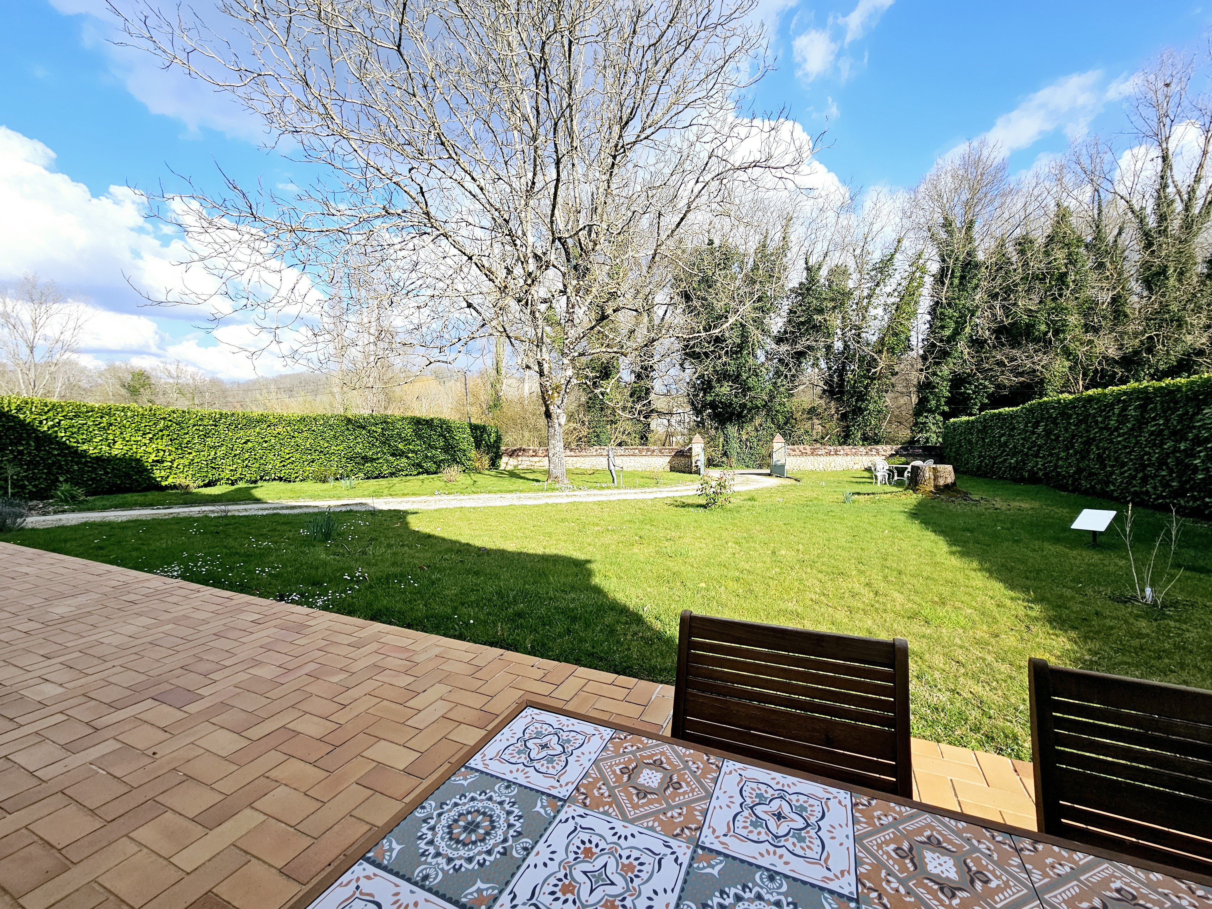 4 Bed, 1 Bath, HouseFor Sale, Lalinde, Dordogne, Aquitaine, 24150