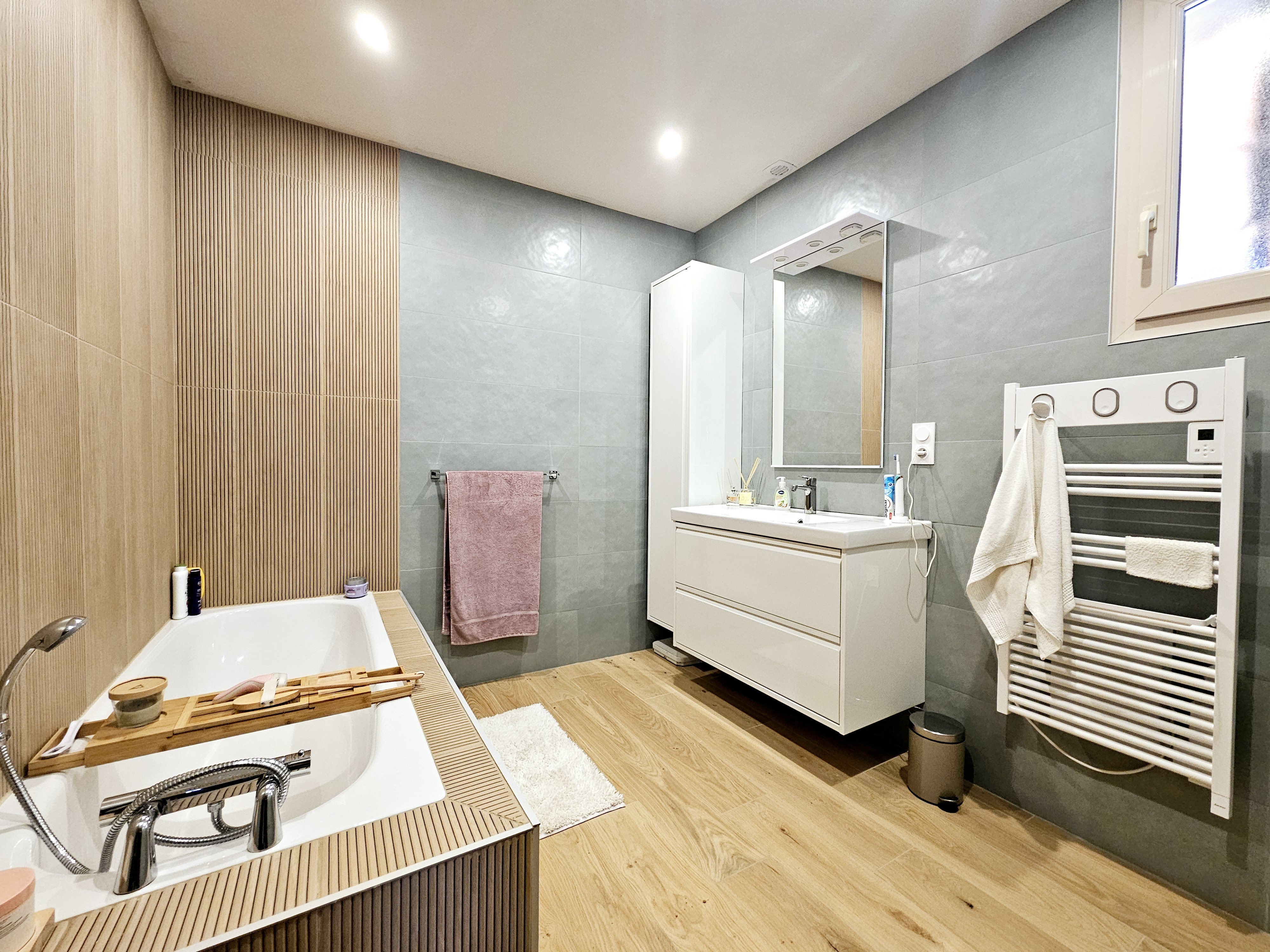 4 Bed, 1 Bath, HouseFor Sale, Lalinde, Dordogne, Aquitaine, 24150