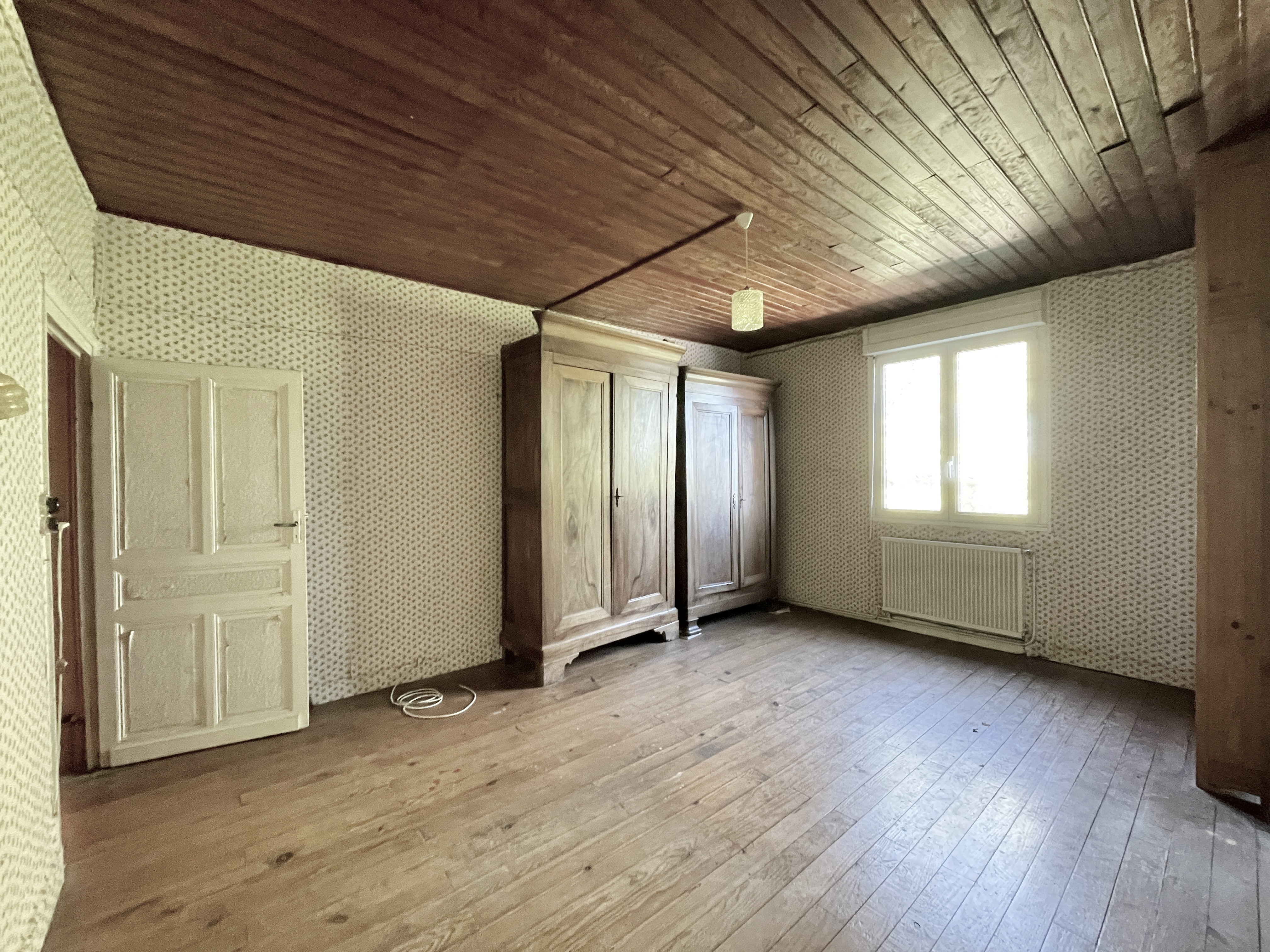 6 Bed, 2 Bath, HouseFor Sale, Monbazillac, Dordogne, Aquitaine, 24240