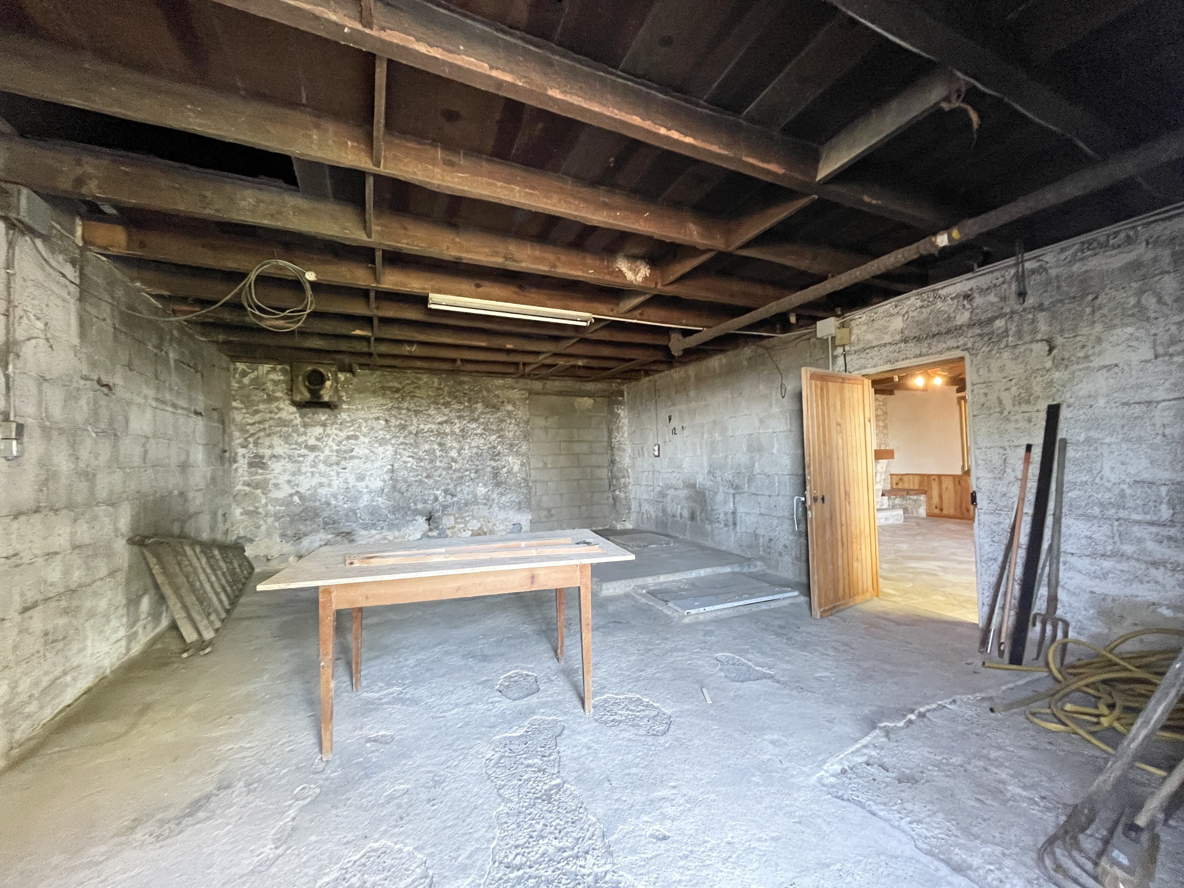 6 Bed, 2 Bath, HouseFor Sale, Monbazillac, Dordogne, Aquitaine, 24240