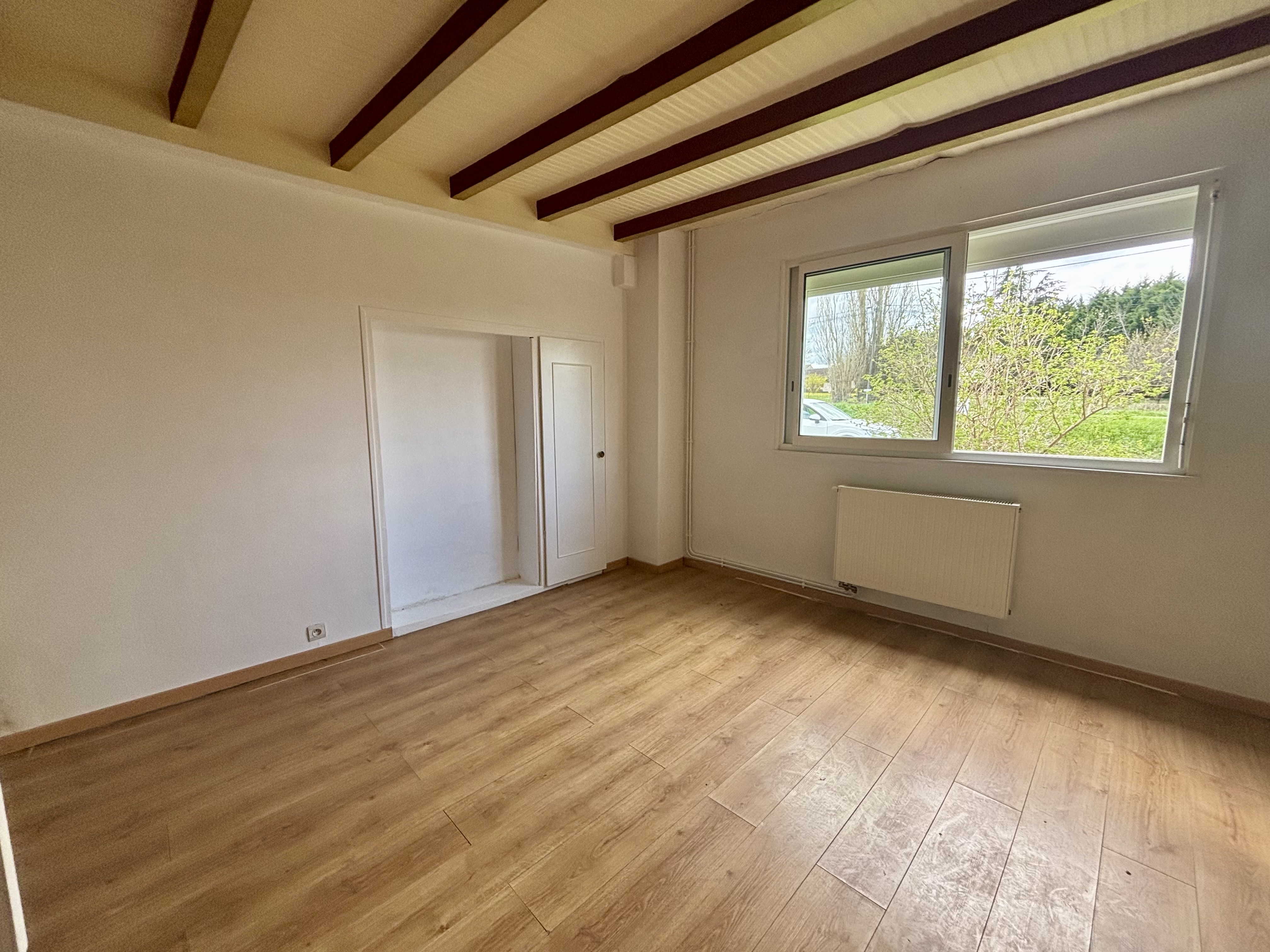 3 Bed, 1 Bath, HouseFor Sale, Villeneuve sur lot, Lot-et-Garonne, Aquitaine, 47300