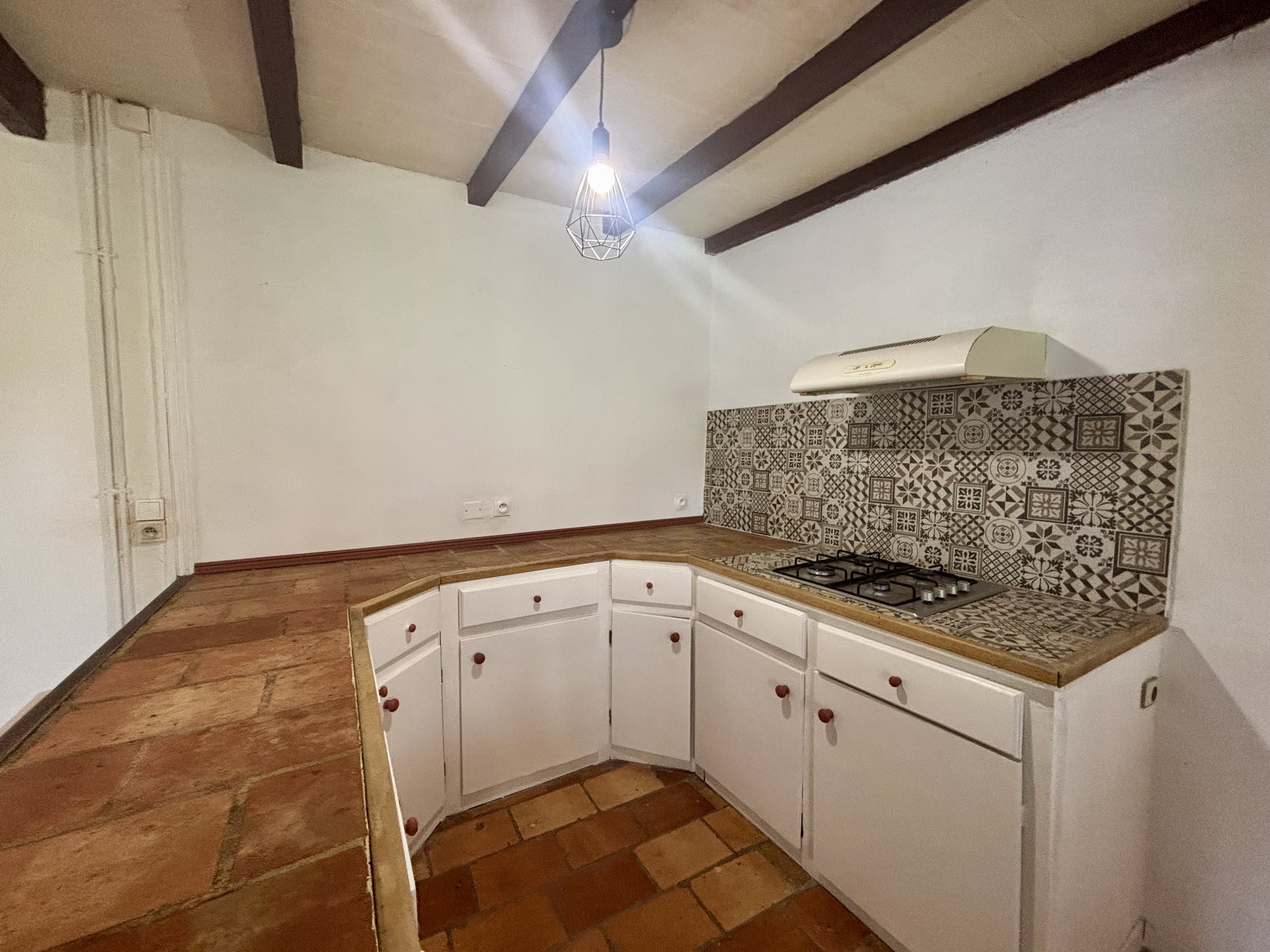 3 Bed, 1 Bath, HouseFor Sale, Villeneuve sur lot, Lot-et-Garonne, Aquitaine, 47300