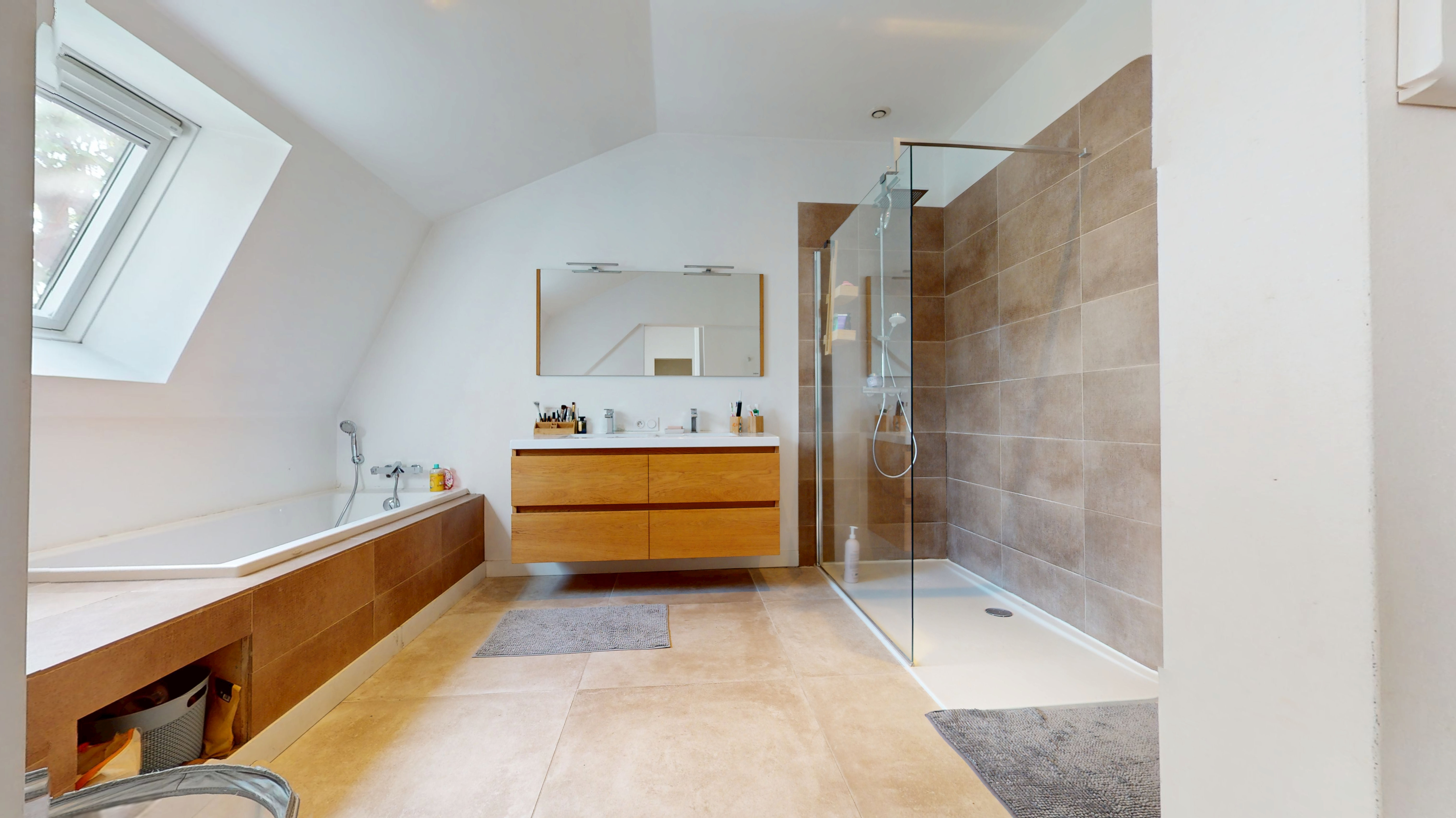 4 Bed, 3 Bath, HouseFor Sale, Bergerac, Dordogne, Aquitaine, 24100