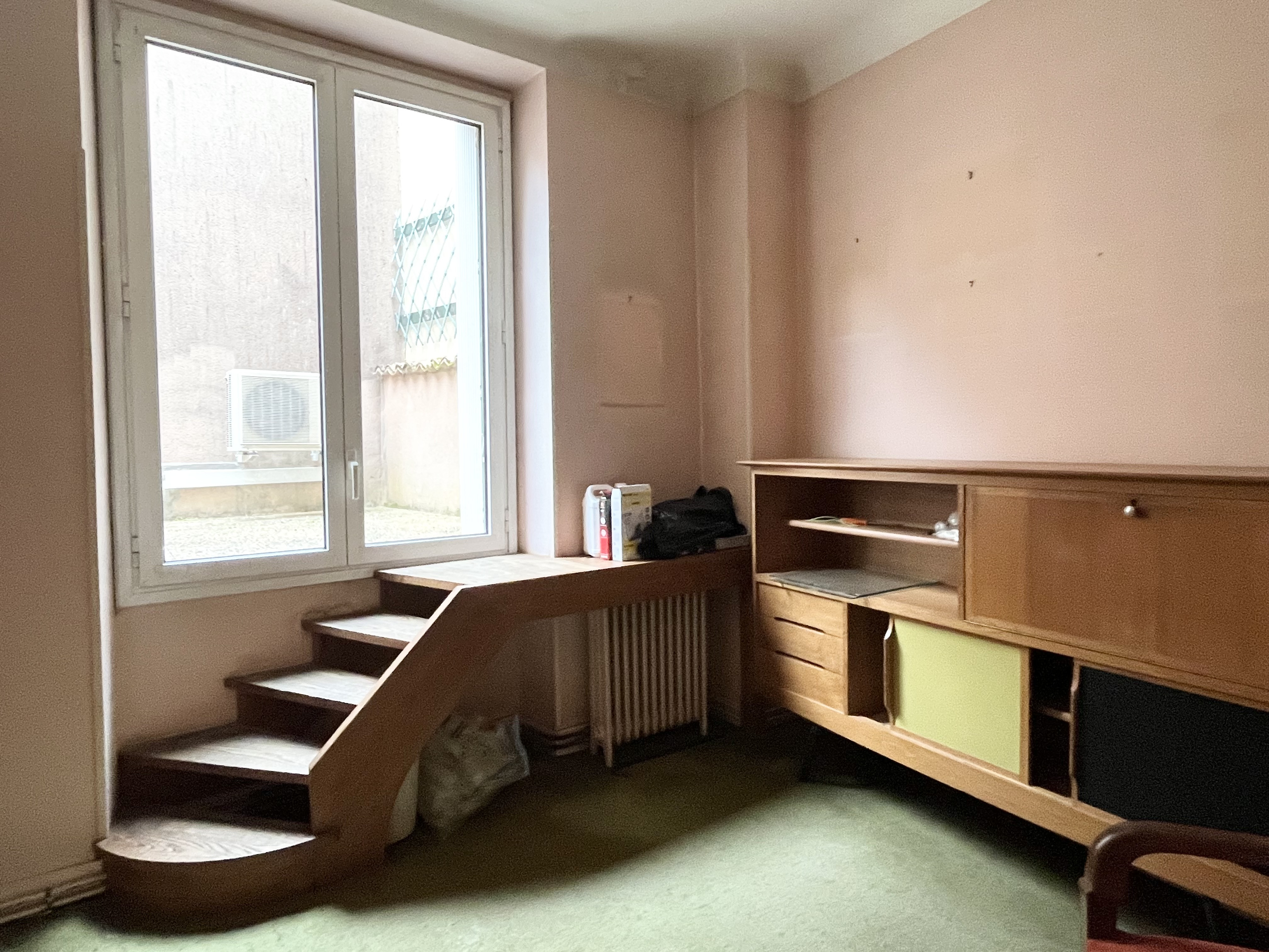 4 Bed, 2 Bath, ApartmentFor Sale, Bergerac, Dordogne, Aquitaine, 24100