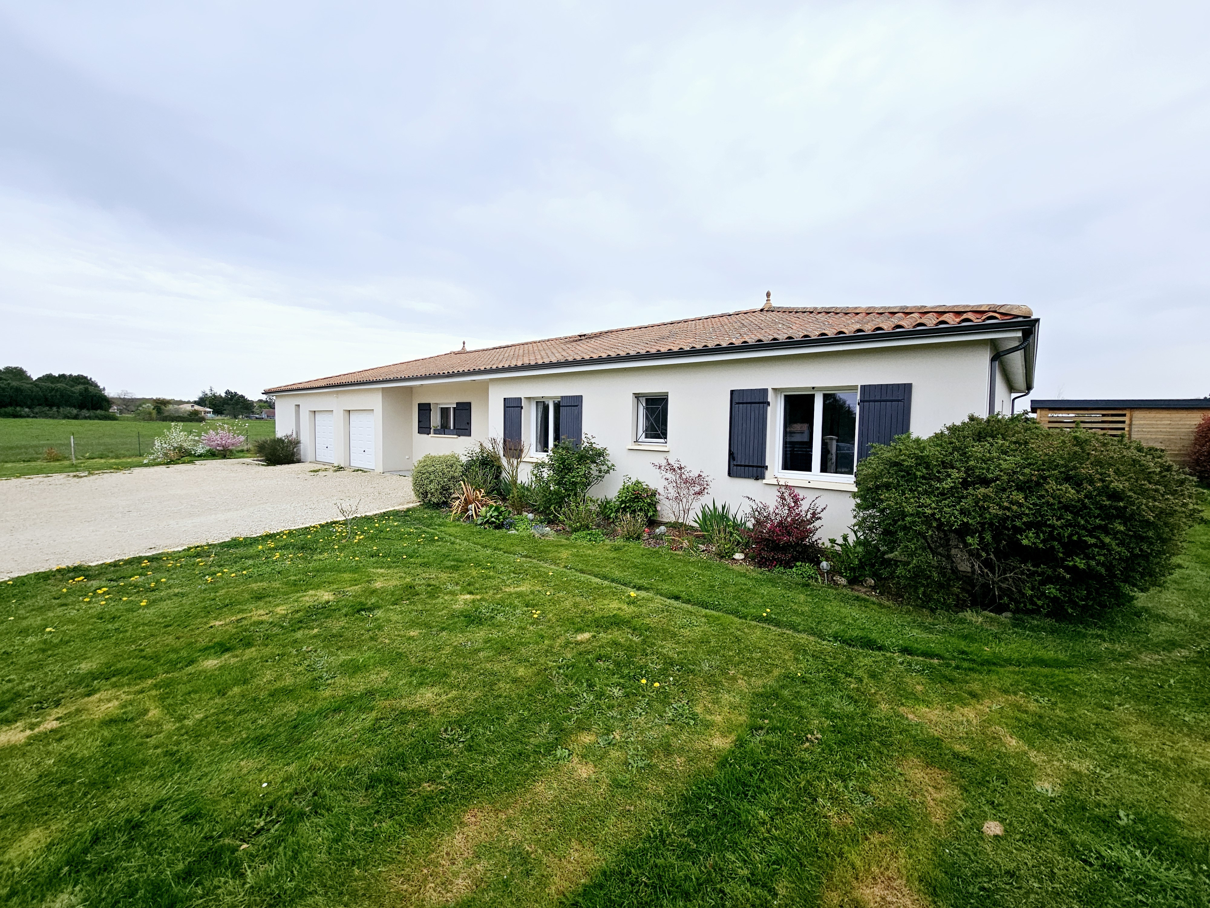 7 Bed, 2 Bath, HouseFor Sale, Bergerac, Dordogne, Aquitaine, 24100