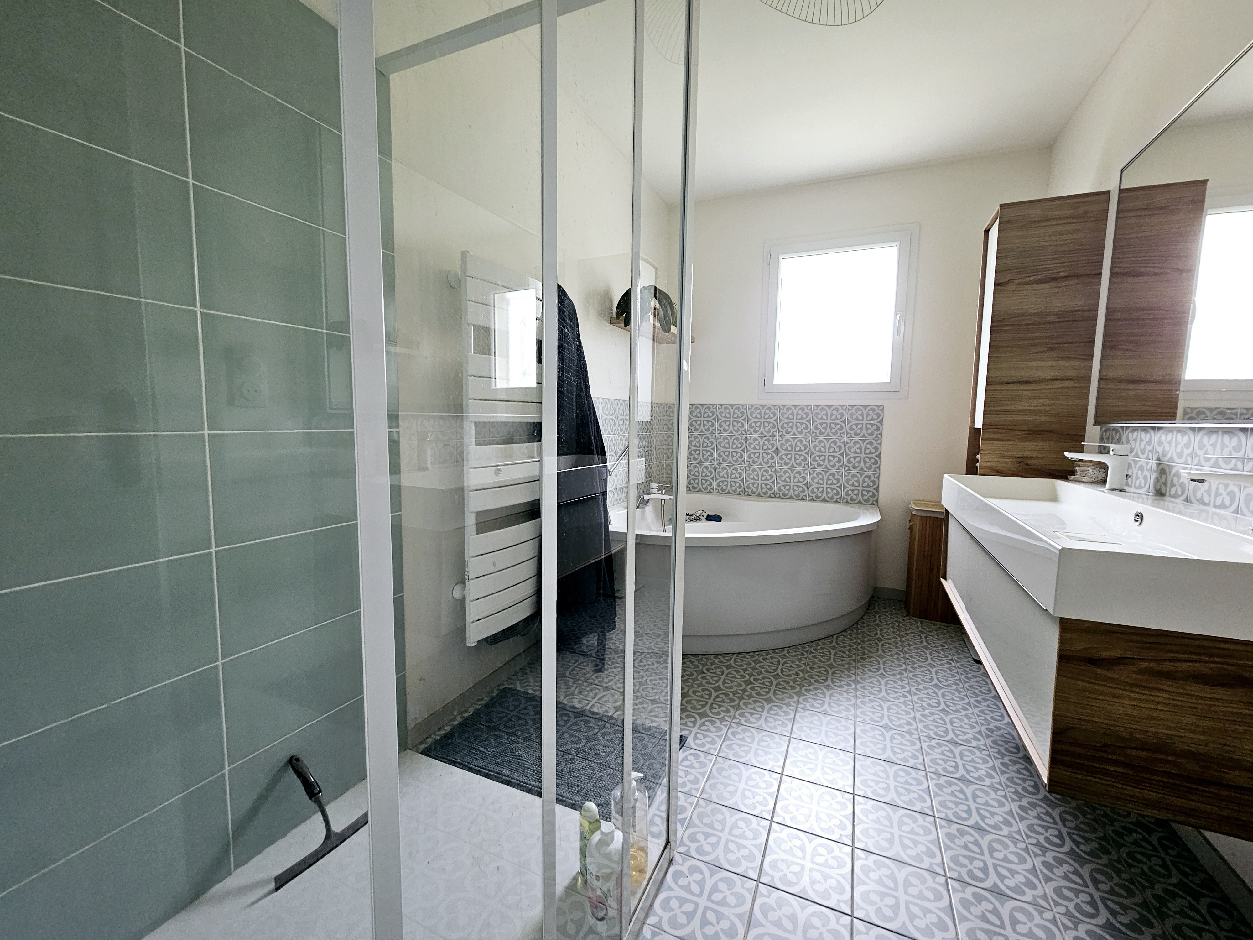 7 Bed, 2 Bath, HouseFor Sale, Bergerac, Dordogne, Aquitaine, 24100