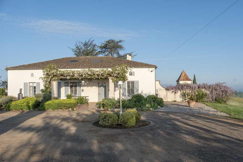 4 Bed, 2 Bath, HouseFor Sale, Cambes, Lot-et-Garonne, Aquitaine, 47350