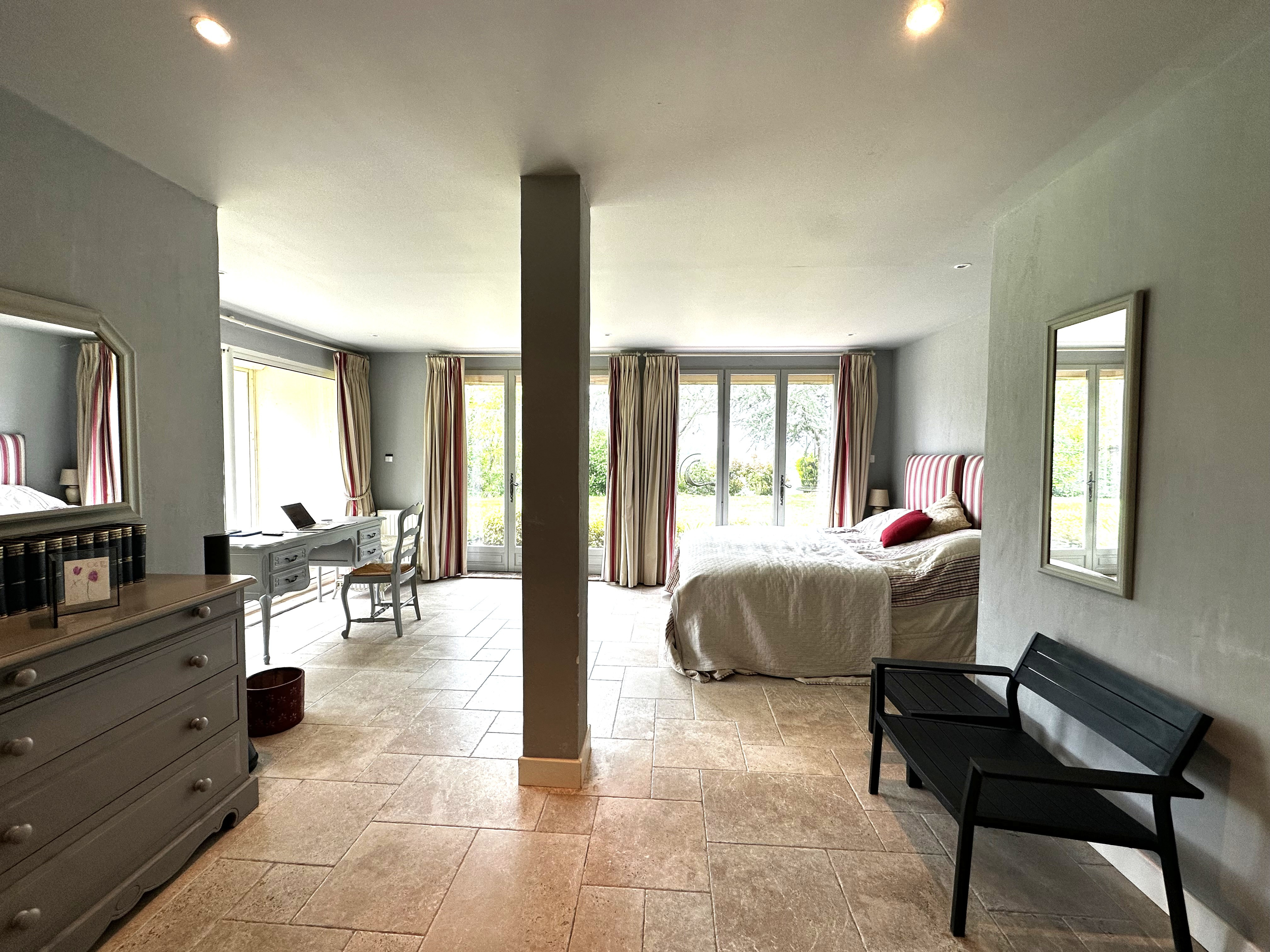 4 Bed, 2 Bath, HouseFor Sale, Cambes, Lot-et-Garonne, Aquitaine, 47350