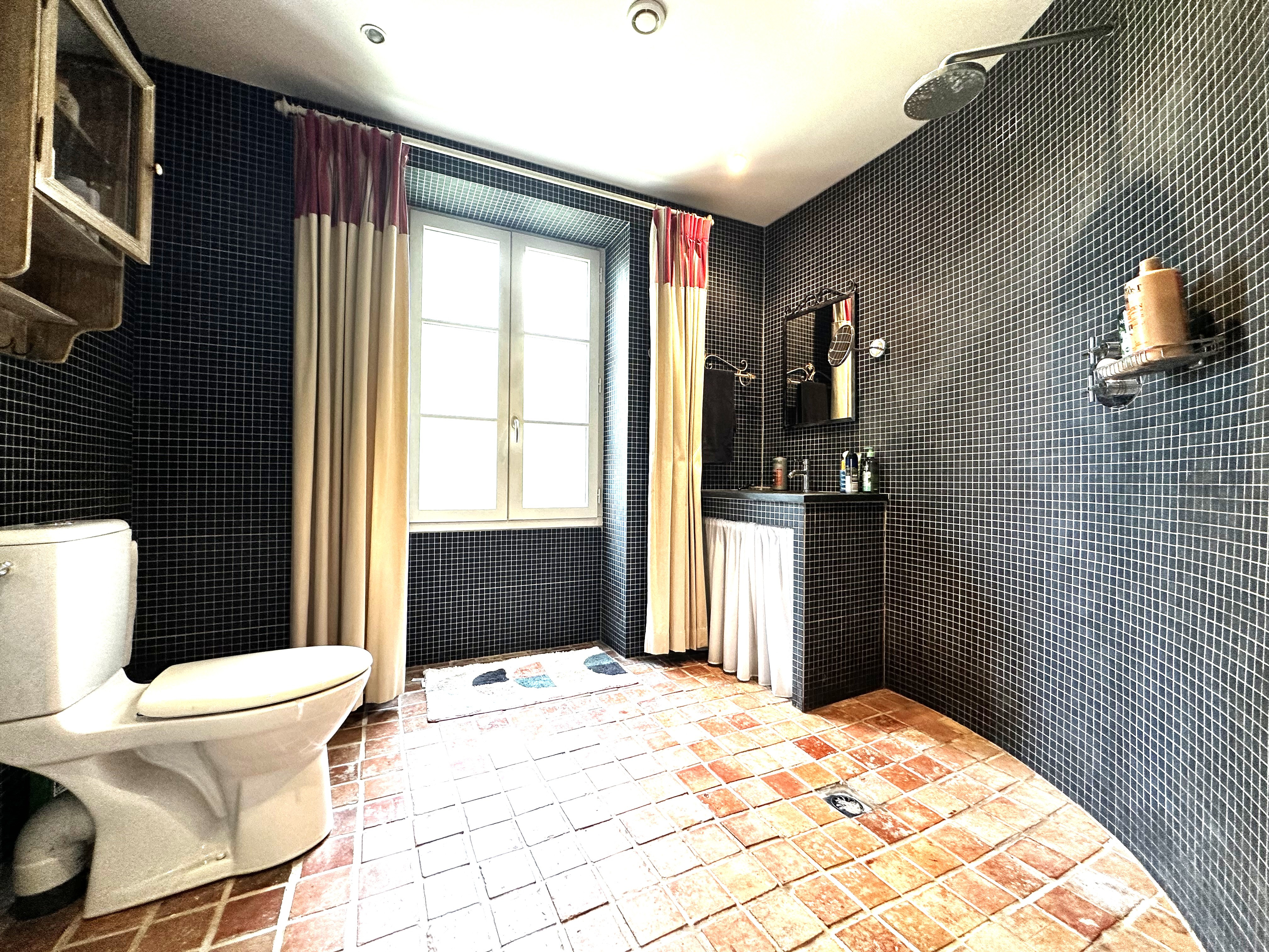 4 Bed, 2 Bath, HouseFor Sale, Cambes, Lot-et-Garonne, Aquitaine, 47350