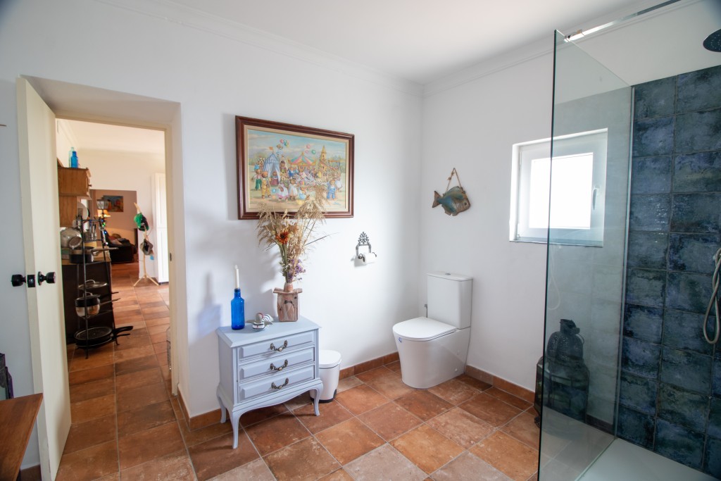 Commercial Property, For Sale