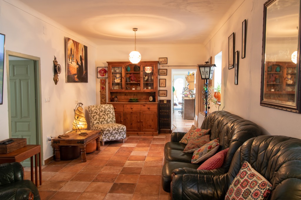 Commercial Property, For Sale