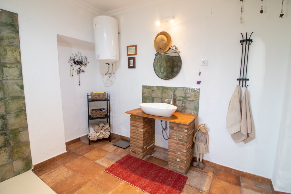 Commercial Property, For Sale