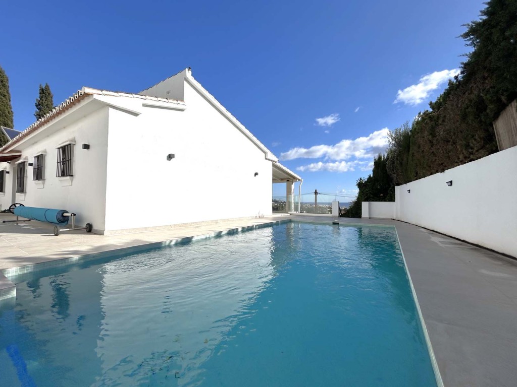 5 Bed, 3 Bath, HouseFor Sale, Mijas Costa, Malaga
