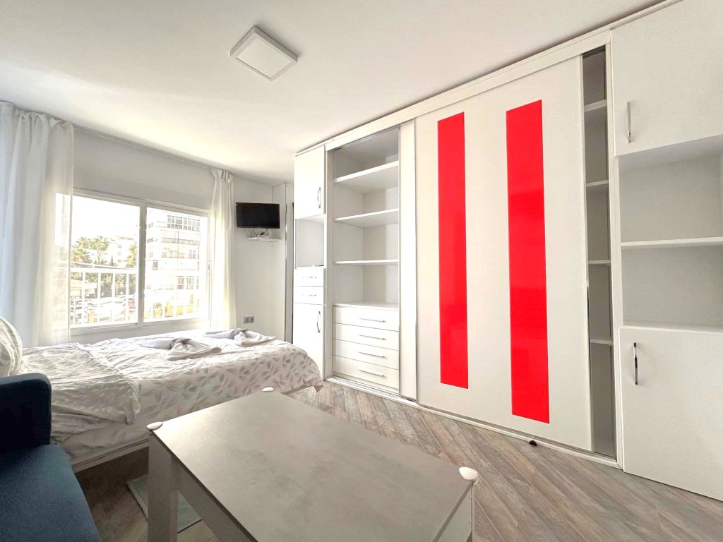 1 Bath, ApartmentFor Sale, Calahonda, Malaga