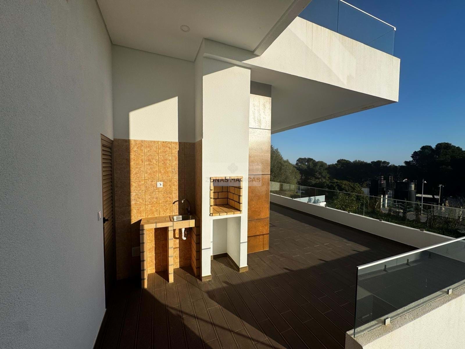 3 Bed, 4 Bath, HouseFor Sale, Mexilhoeira Grande, Portimão, Faro, 8500-130