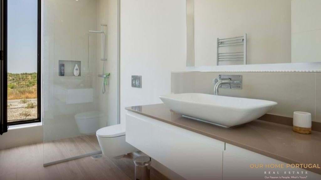 5 Bed, 7 Bath, HouseFor Sale, Vila Real de Santo Antonio, Faro, 8901-907