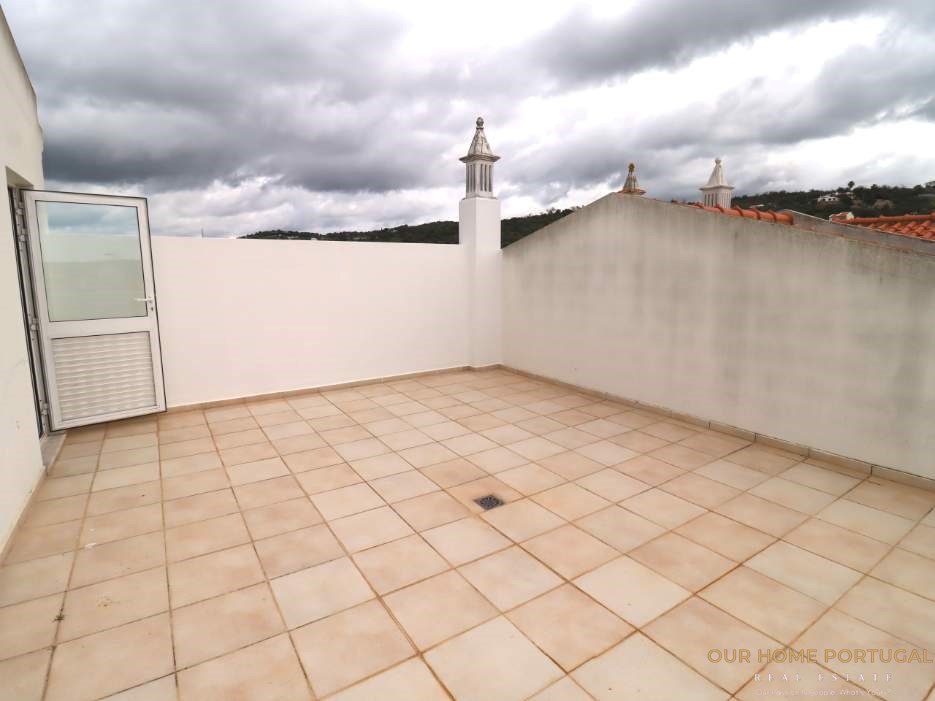 2 Bed, 1 Bath, ApartmentFor Sale, Silves, Faro