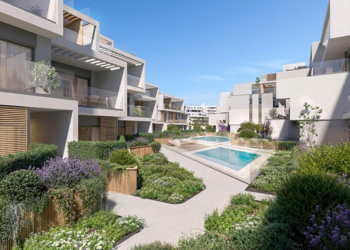 3 Bed, 2 Bath, ApartmentFor Sale, Marbella, Costa del Sol