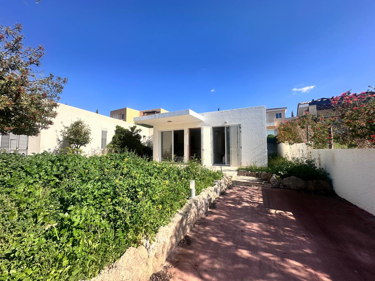 2 Bed, 2 Bath, HouseFor Sale, Paphos, Paphos