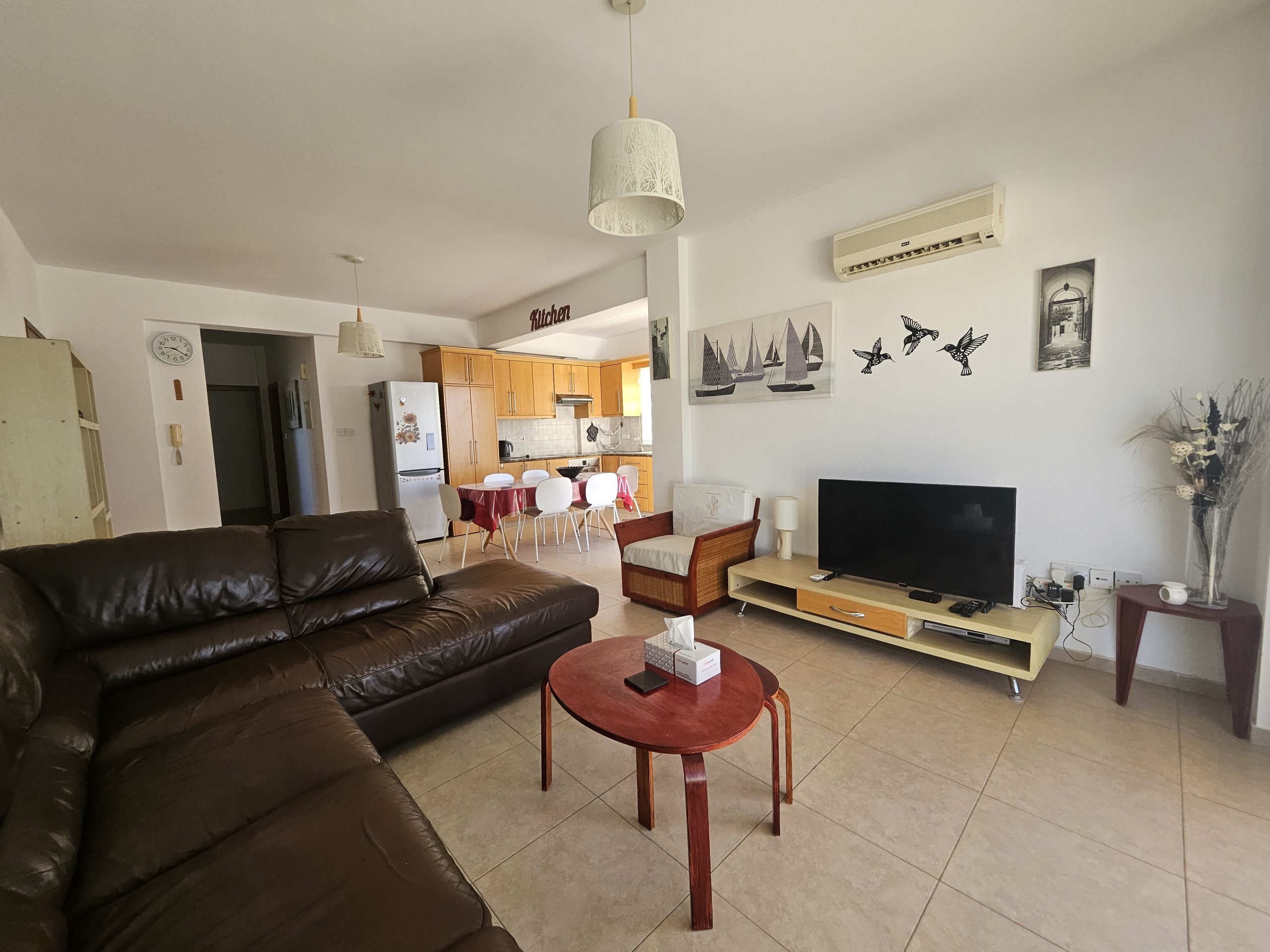 3 Bed, 2 Bath, ApartmentFor Sale, Paphos, Paphos
