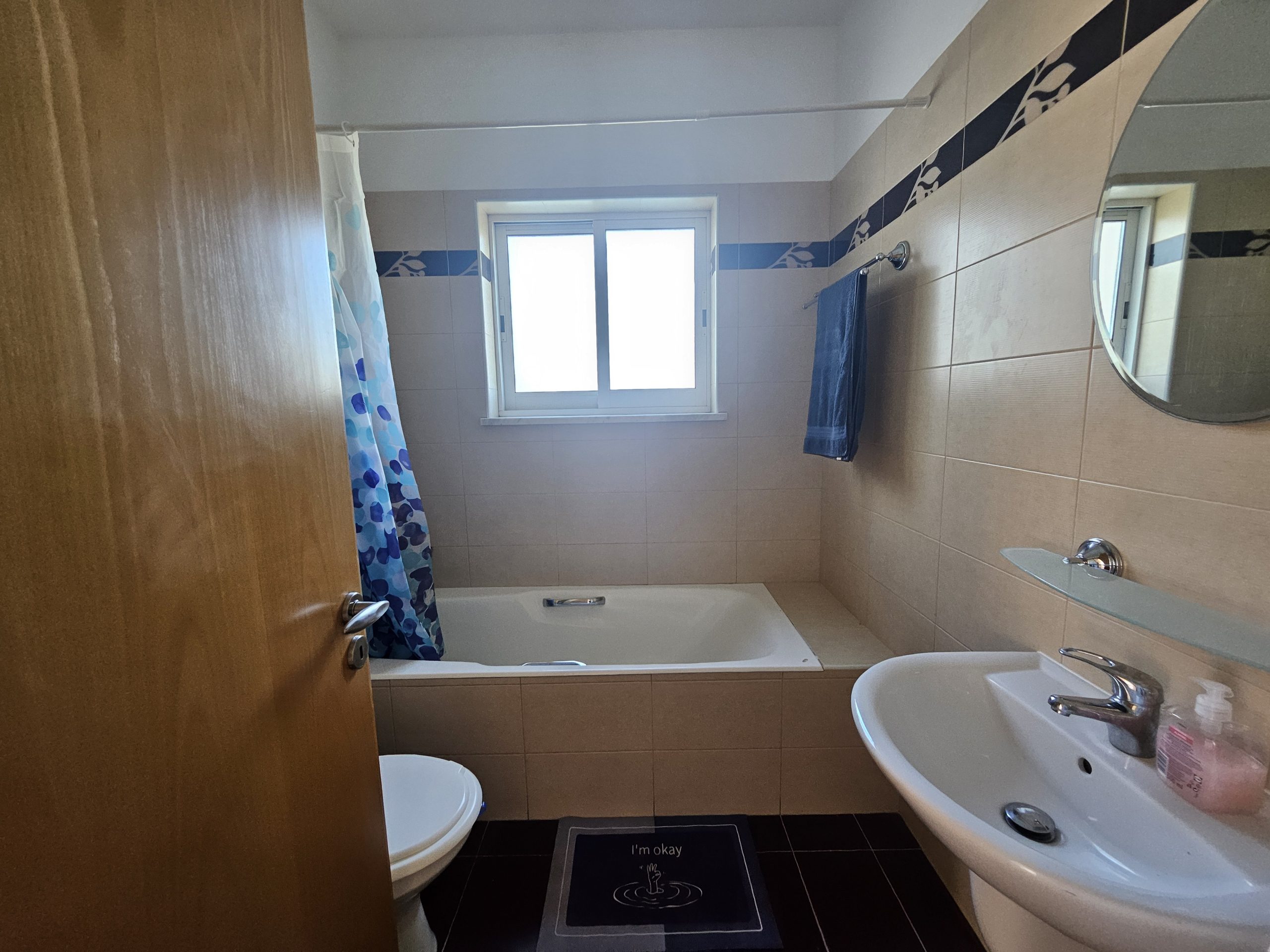 3 Bed, 2 Bath, ApartmentFor Sale, Paphos, Paphos